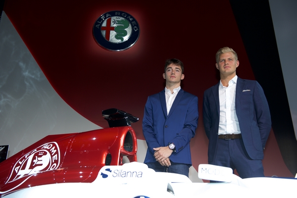 Leclerc présentation Alfa Romeo