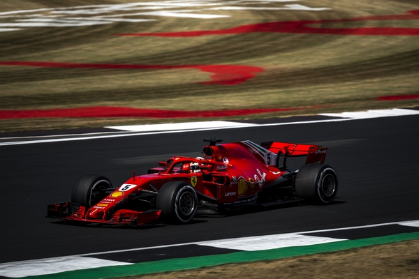 Sebastian Vettel course Angleterre 2018