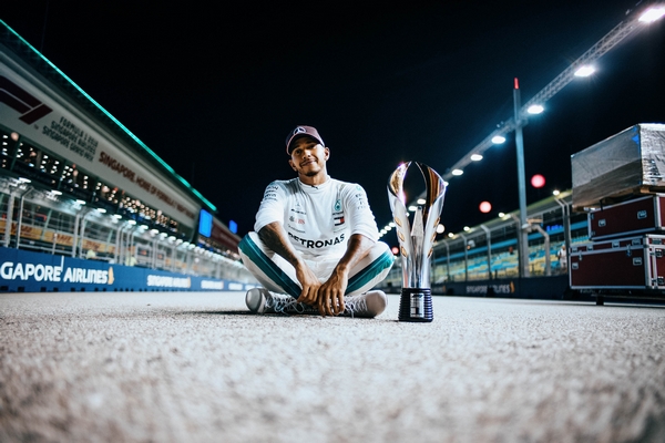 Lewis Hamilton the top Singapour