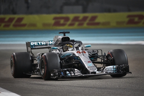 Lewis Hamilton course Abu Dhabii 2018