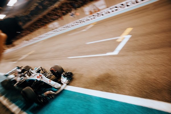 Lewis Hamilton the top Abu Dhabi 2018